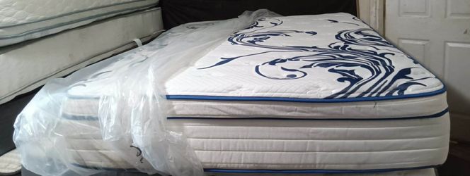 King Size Mattress (Colchón King Size)