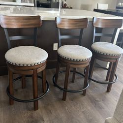 3-Counter Height Swivel Bar Stools