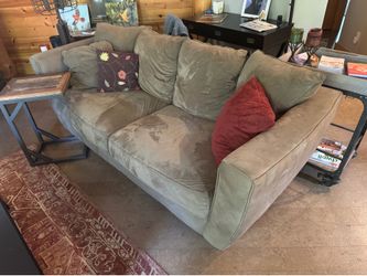 Moving Sale! Cozy Couch!