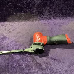 🧰🛠Milwaukee M12 FUEL Brushless Cordless 1/2 in. x 18 in. Bandfile (Tool-Only)-$140!🧰🛠