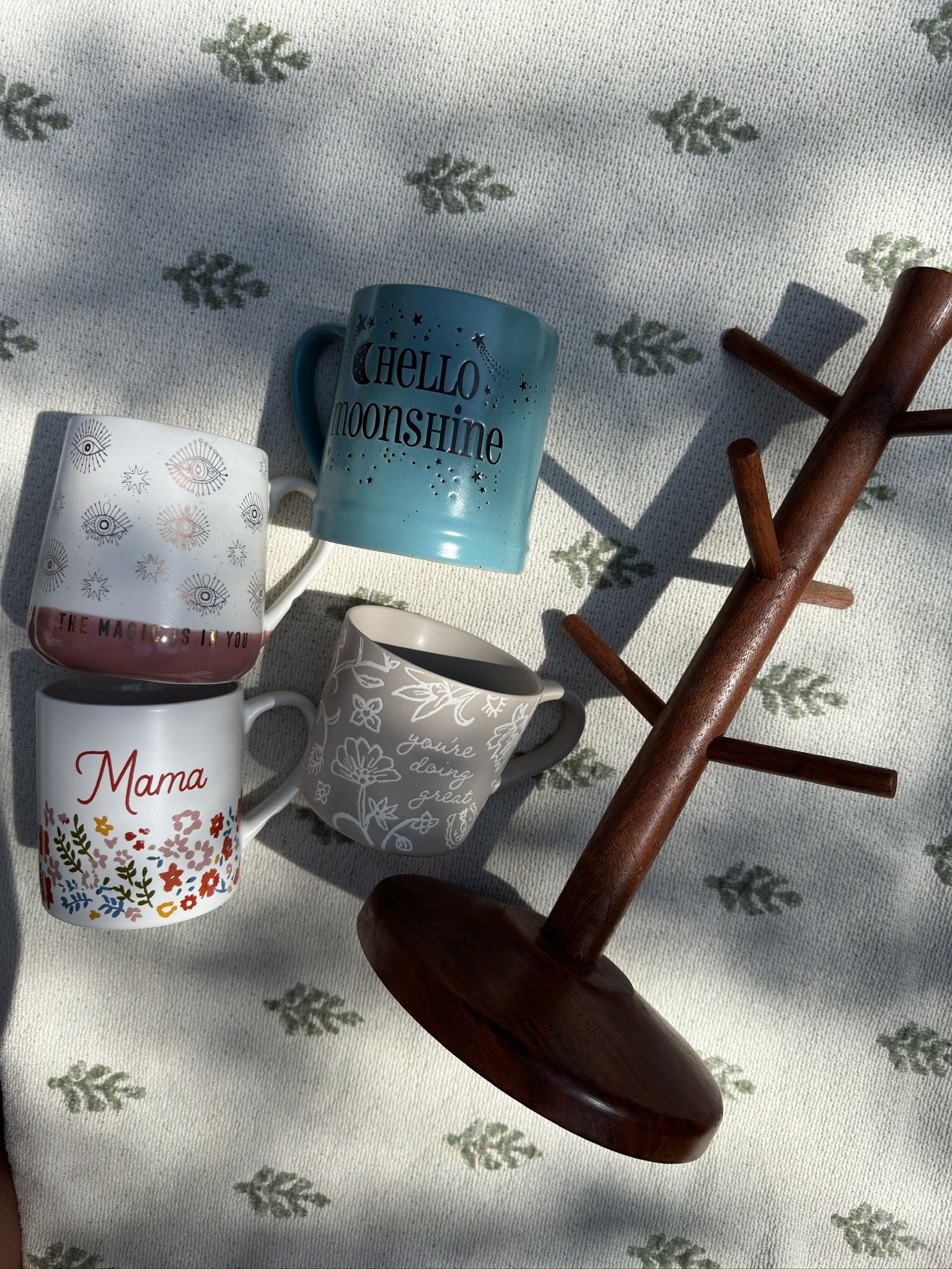 Coffee Mugs + Holder