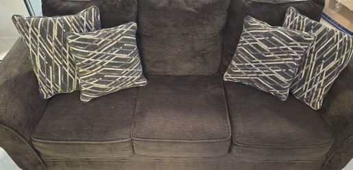 Sofa set