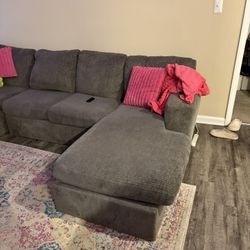 GREY SECTIONAL COUCH