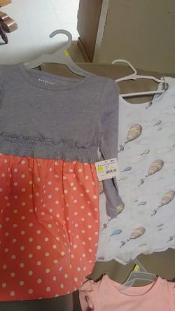 Little girl clothes and 1 woman shirt size xs