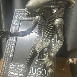 NECA Alien Xenomorph Figure – 7” Action Figure • Great Condition