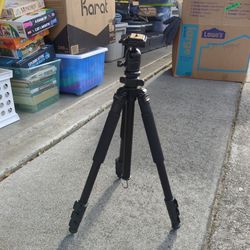 Tripod - Proline Dolica 62" Aluminum w/ Ball Head
