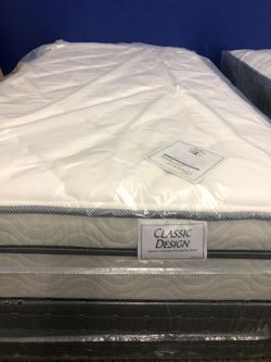Gateway Mattress Classic Design Mattress Set