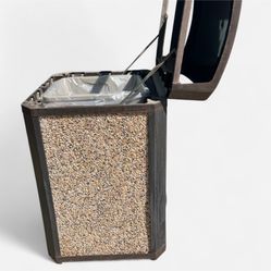 ULINE industrial trashcan AS IS 