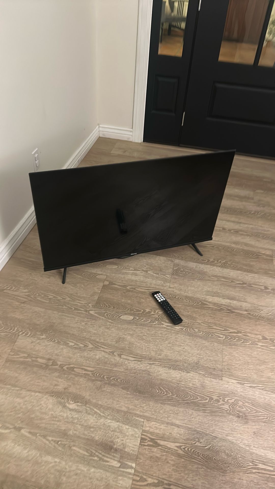 Hisense Smart tv (screen Problem)