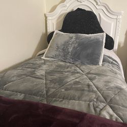 twin bed and mattress  