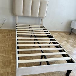 Twin Bed platform with headboard 