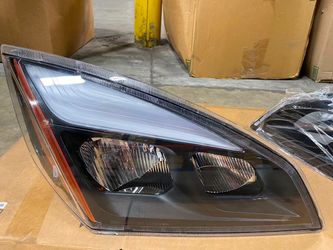 LED headlight for freightliner cascadia 2018+