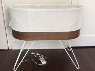 SNOO Smart Sleeper Bassinet