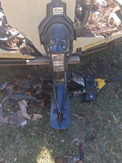 Mercruiser 898 Power Trim Transmission For A Boat