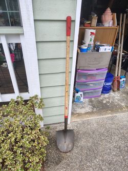 Nice Ace Tempered Shovel