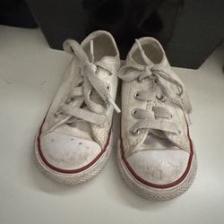 Converse Toddler Shoes Size 6