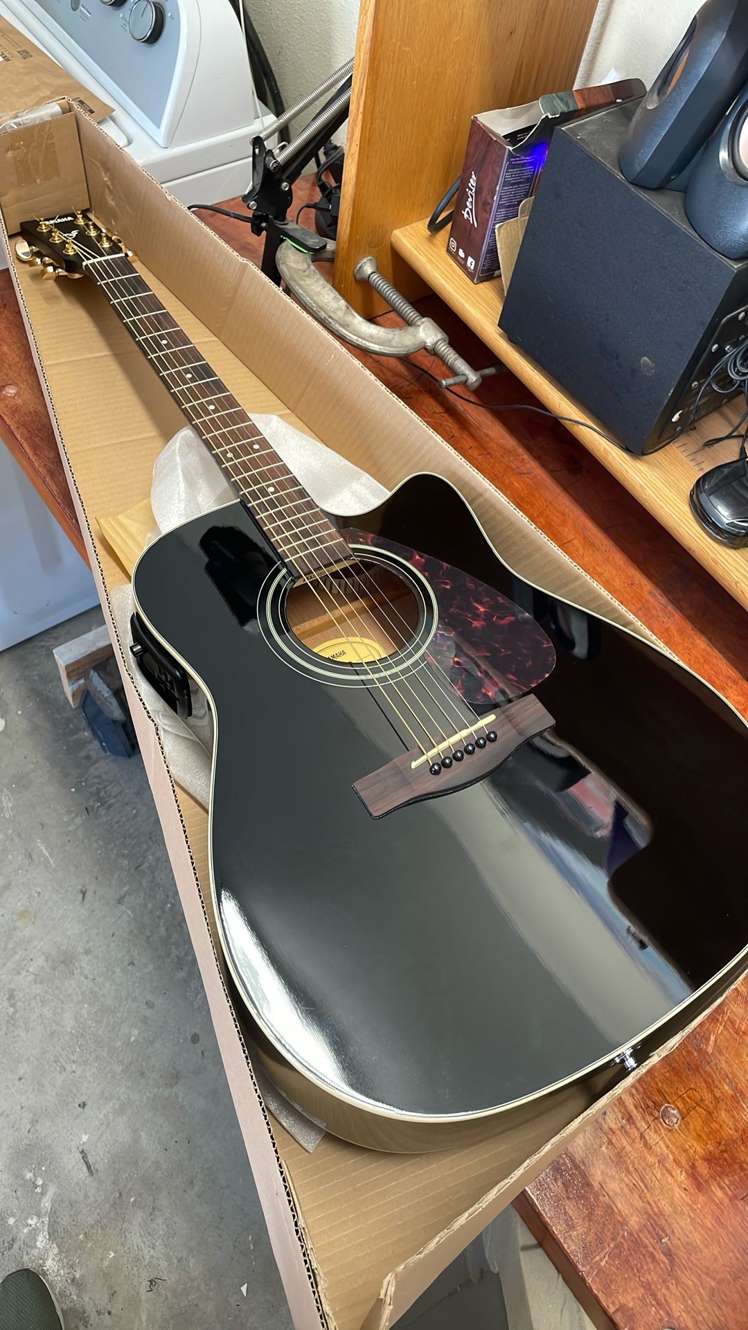 Yamaha Electro Acoustic Guitar