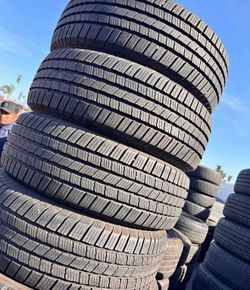 265/70/17 vendo set de Tires en buenas condiciones de vida las 4