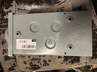Homeline 70 Amp 2-Space 4-Circuit Outdoor Main Lug Load Center(HOM24L70RBCP)