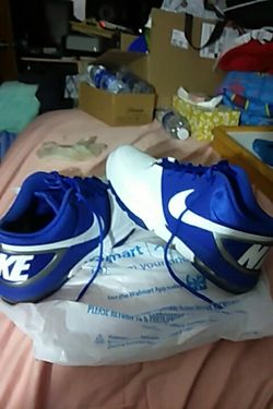 NIKE SIZE 11 .TRAINER 1 THE WORLDS