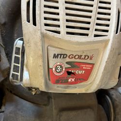 Lawn Mowers/Cortadora De Pasto
