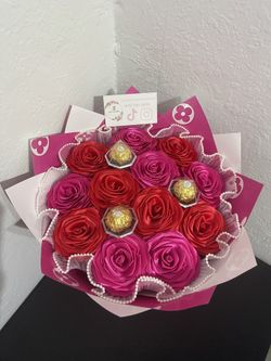 Eternal Rose Mothers Day Ramo