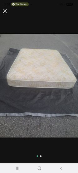 10" THICK FULL SIZE  MATTRESS