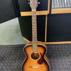 Guilo Guitar (840775-1)
