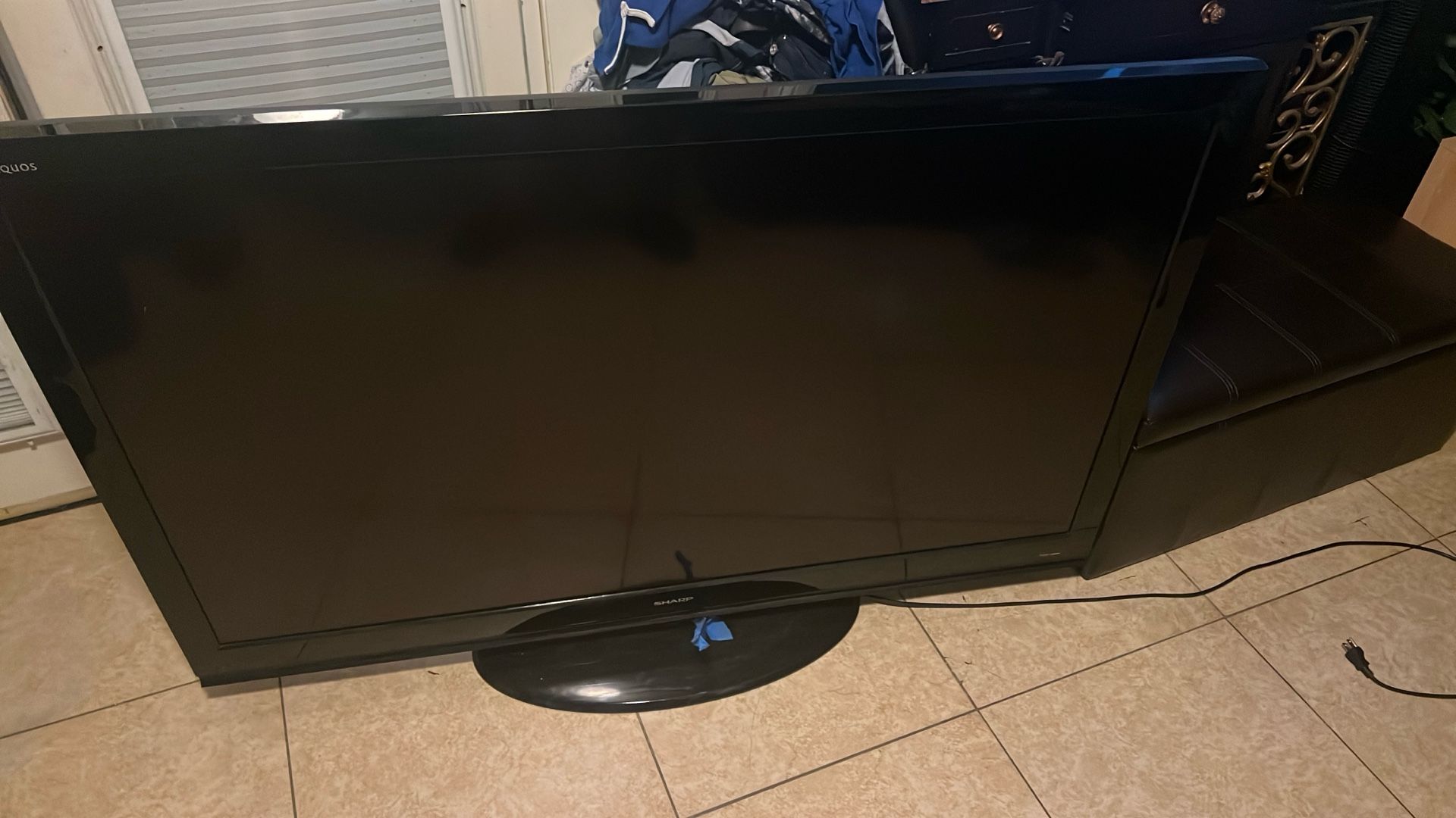 Sharp Tv 50/55inch Tv Condition Good It Works👍