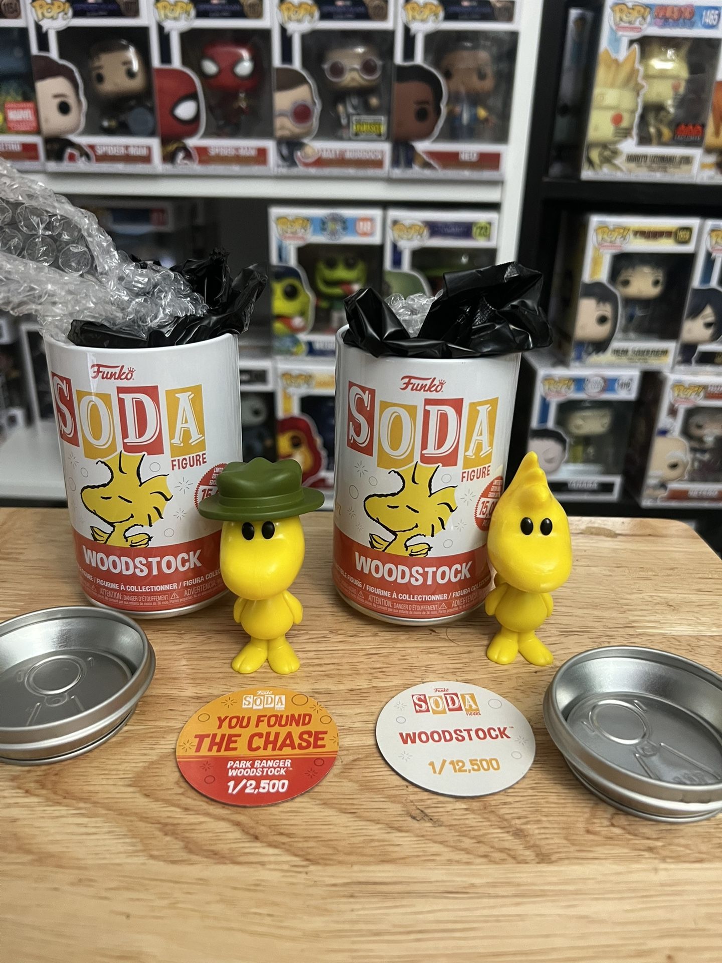 LIMITED EDITION CHASE BUNDLE Woodstock Funko Soda Peanuts Comics Vinyl Figures