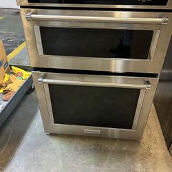 Microwave Oven 