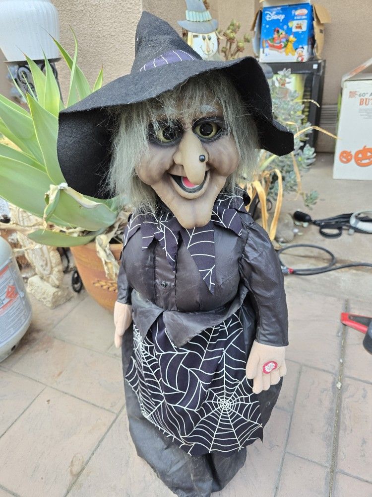 Halloween Decoration Witch
