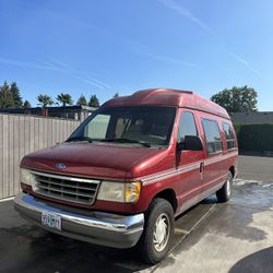 Ford Econoline Camper Van