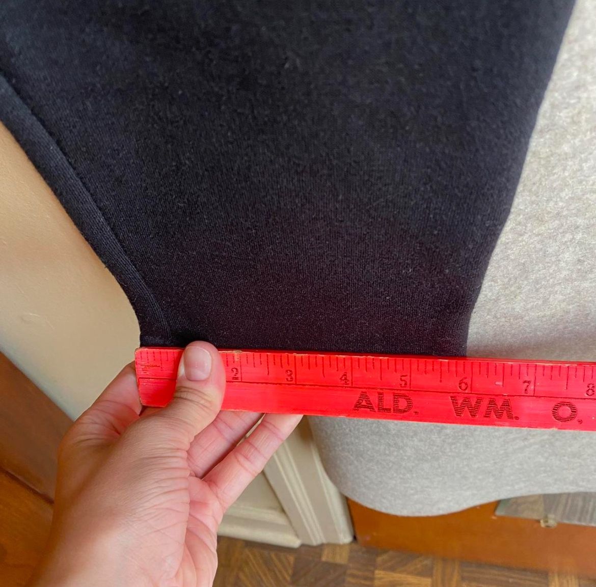 NWT Ricchezza “Love Hurts Money Heals” Men's clothing