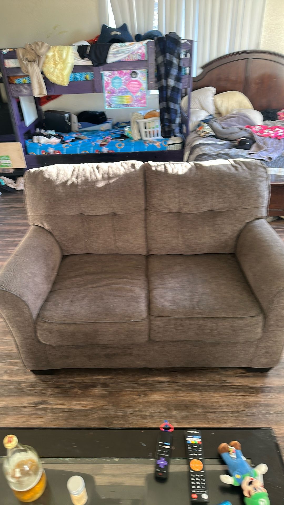 Couches $50 Pick Up SALINAS