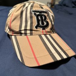 Burberry Hat Men Size Medium 