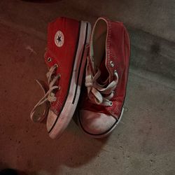 Red Converse Size 10 Kids 