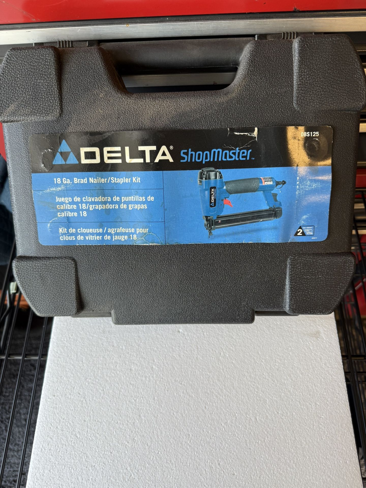 Delta DBS125 18 Gauge Brad Nailer/ Stapler Kit
