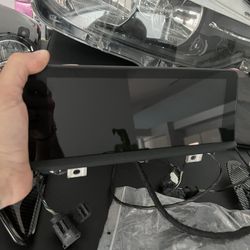 BMW OEM Panoramic Screen for F3x (F30, F32 etc.) vehicles - LIKE NEW