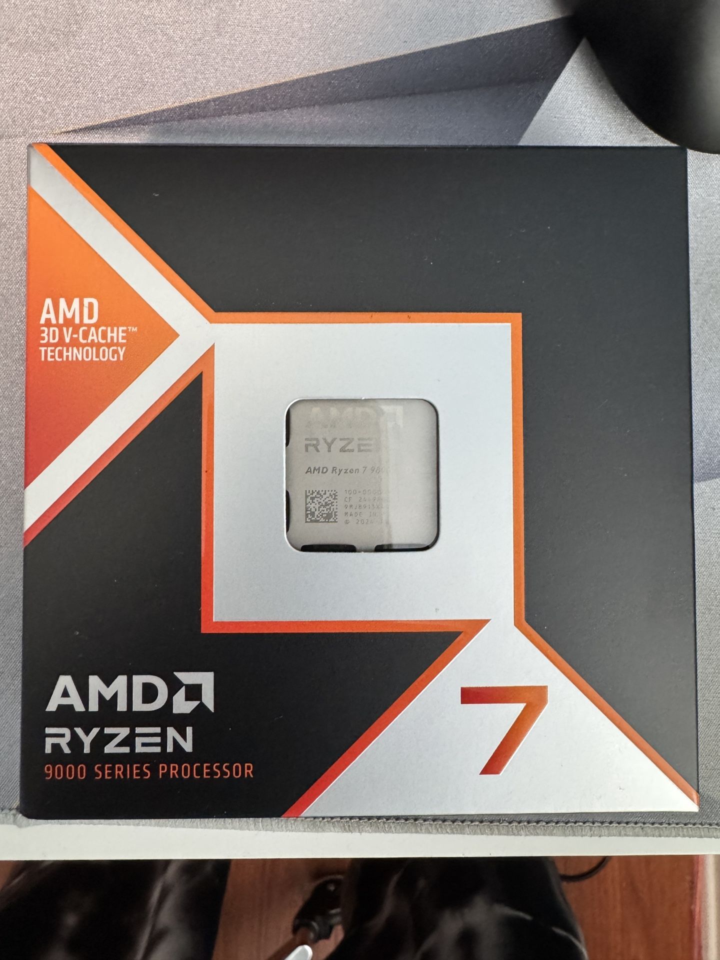 AMD Ryzen 7 9800X3D – Excellent Condition