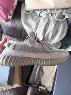 Yeezy 350 v2 steel grey