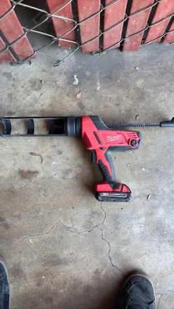 Milwaukee electric caulking gun $40 10oz