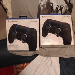 PS5 Controllers