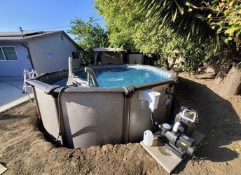 Free 15’ X 24’ Pool.