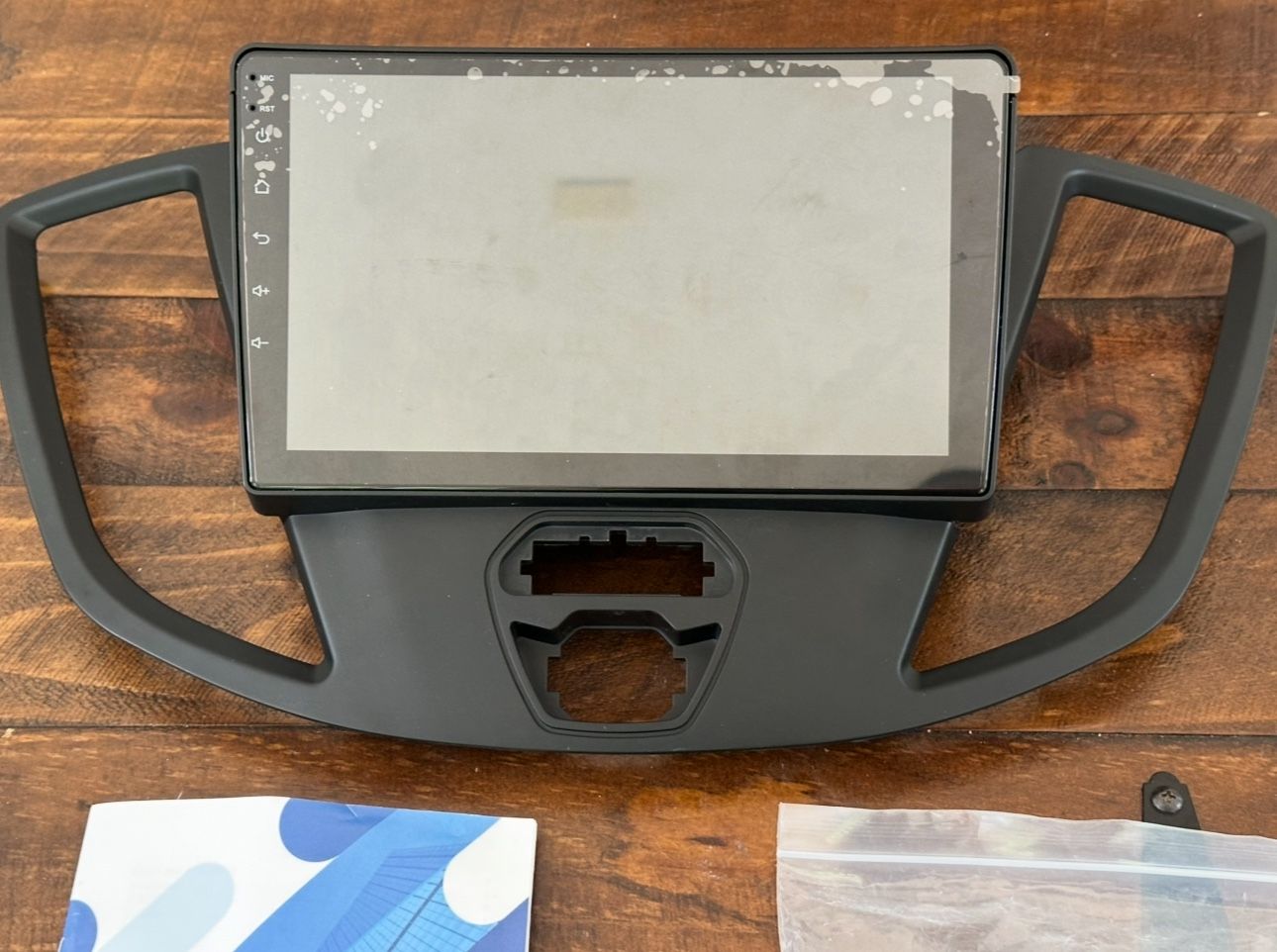 Apple CarPlay + Android Audio 9 Inch Touch Screen