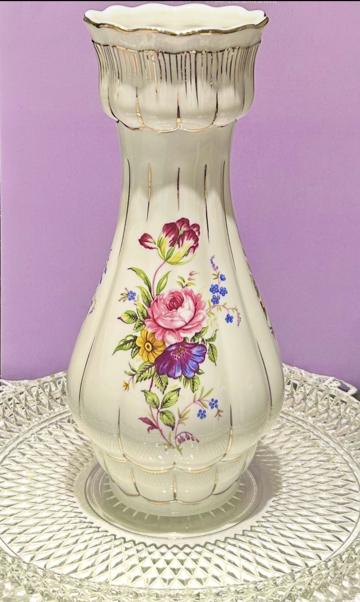Vase - Vintage White Porcelain with FLORAL  Design