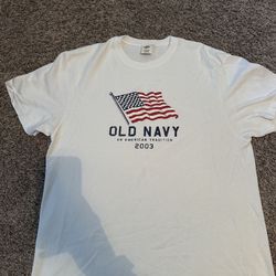 Old Navy 2003 USA Tshirt