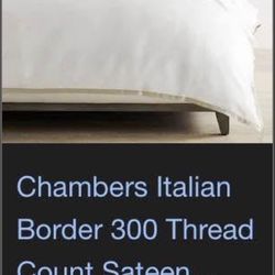 NEW UNUSED - King Size William Sonoma Chambers 300 white on white small check gingham duvet cover