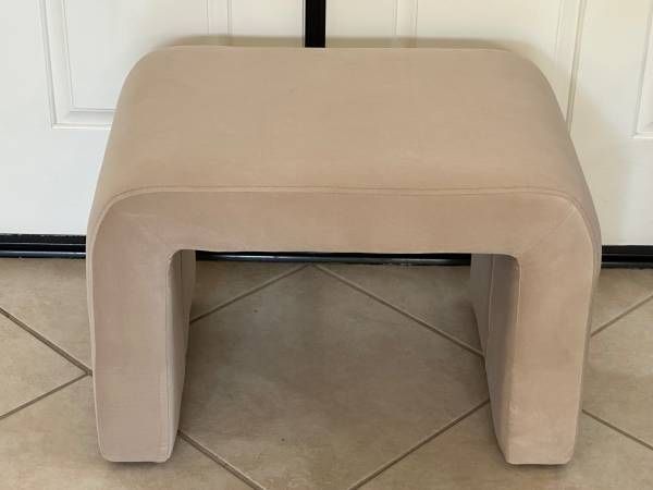 Brand New Beige Velvet Waterfall Ottoman Fabric Bench 27” x 19” x 18”