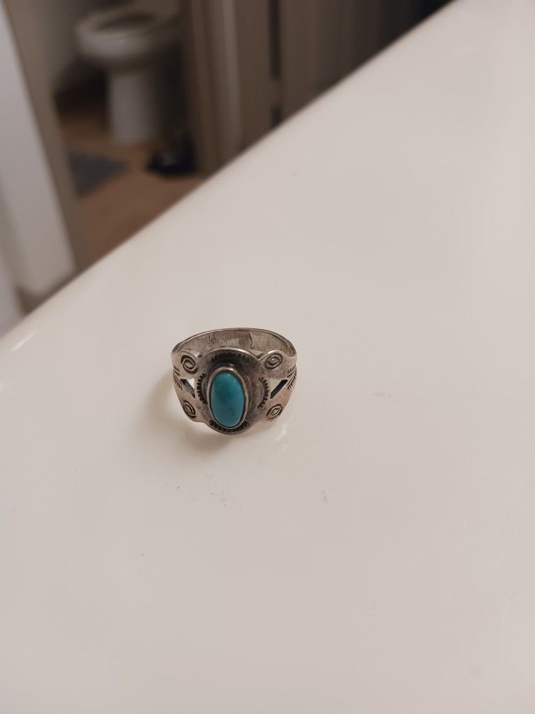 Silver /Turquoise Ring